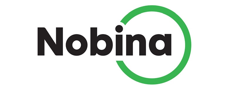 Nobinas logotyp, svart text med en grön ring